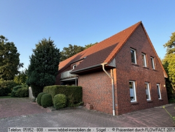 Papenburg – Obenende 2 Zimmer-Wohnung im Dachgeschoss!, 26871 Papenburg, Dachgeschosswohnung