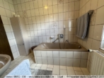 Einfamilienhaus mit viel Platz und großzügigem Grundstück! Neubörger - Nähe Dörpen + Papenburg! - Badezimmer im Erdgeschoss - Bild II