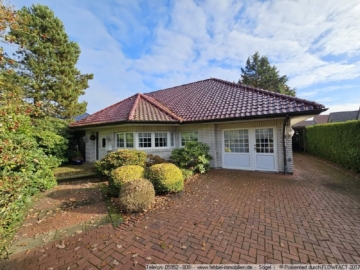 Gepflegter Winkelwalmdachbungalow in ruhiger Lage von Dörpen!, 26892 Dörpen, Bungalow